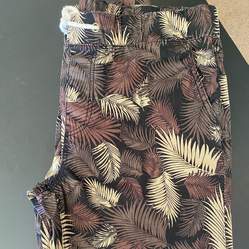 Men’s Drawstring Palm Tree Design Joggers